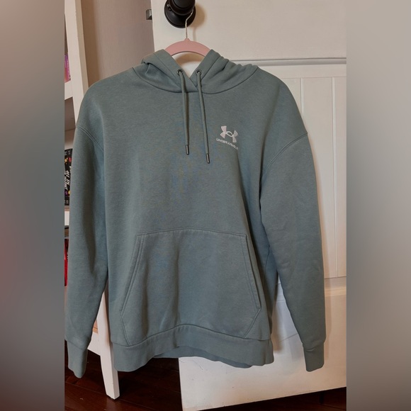 Under Armour Tops - Under Armour Women’s Hoodie
